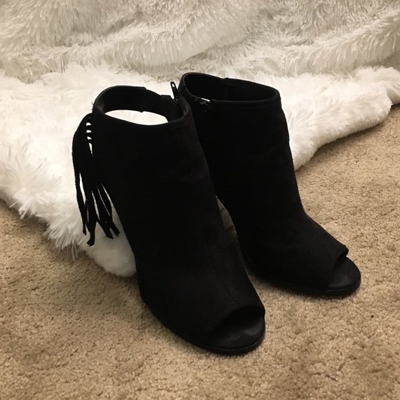 Shoes - Fringe Booties